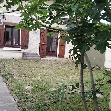 Maison Cosy Avec Jardin - Paris - 4 Pers - Holiday home Aulnay-sous-Bois